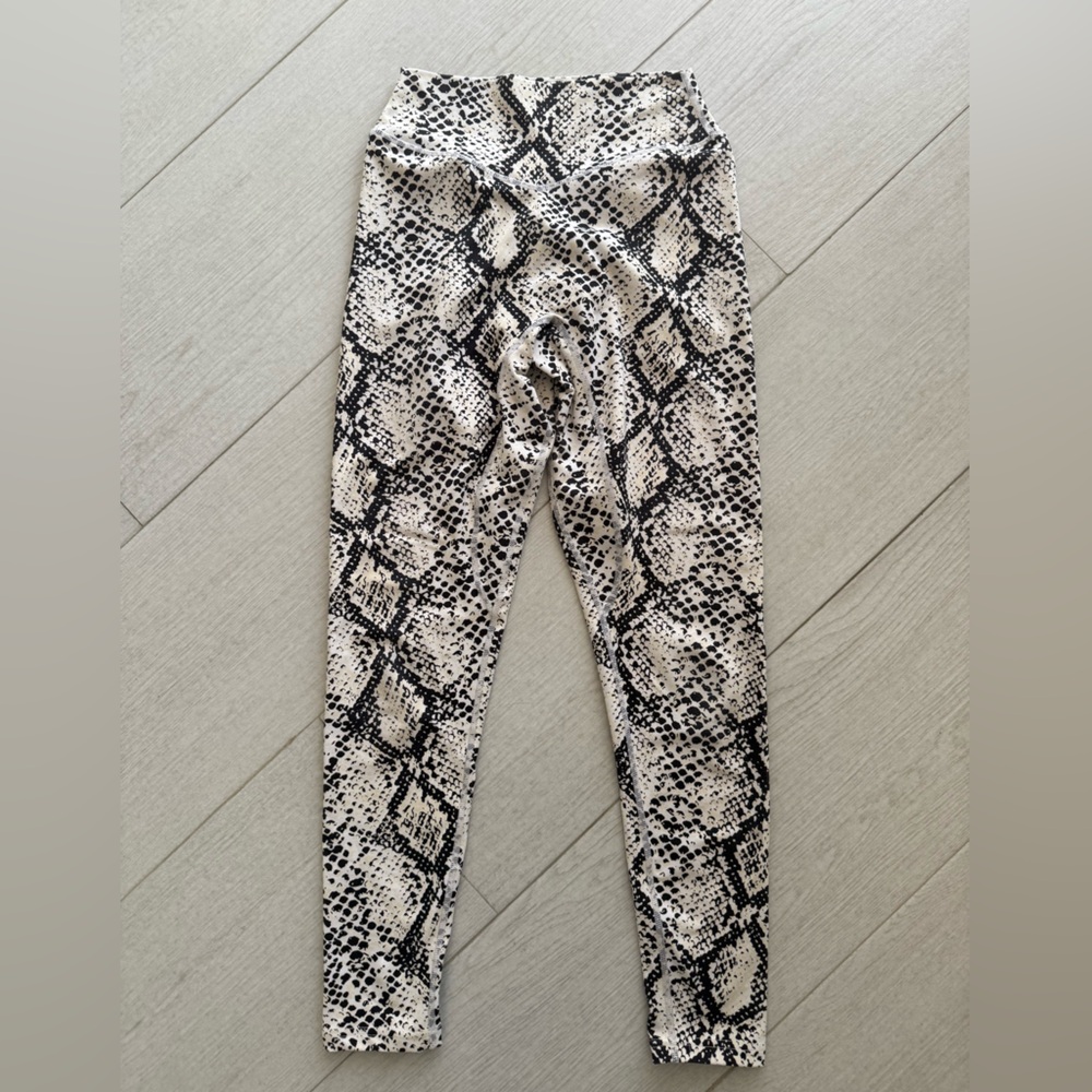 Vitality Snake Print Leggings